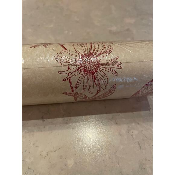 Vintage Bunny Toile Cream W Red Rabbits & Botanicals Prepasted  Double Roll USA - Picture 9 of 12